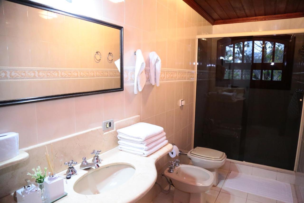 Miraflores Inn