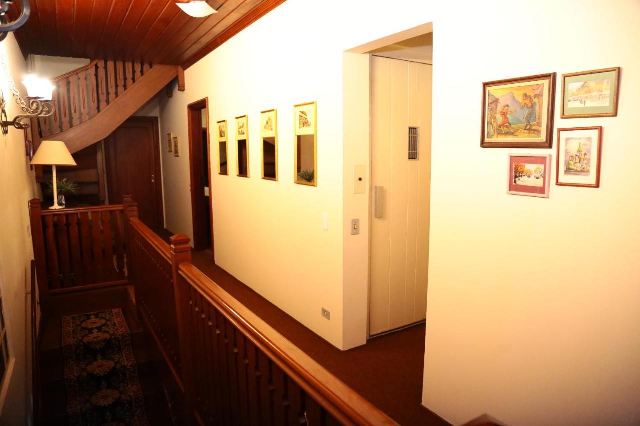 Miraflores Inn
